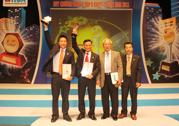 MISA giành cú đúp trong lễ trao giải  Huy chương Vàng và Top 5 ICT Việt Nam 2011