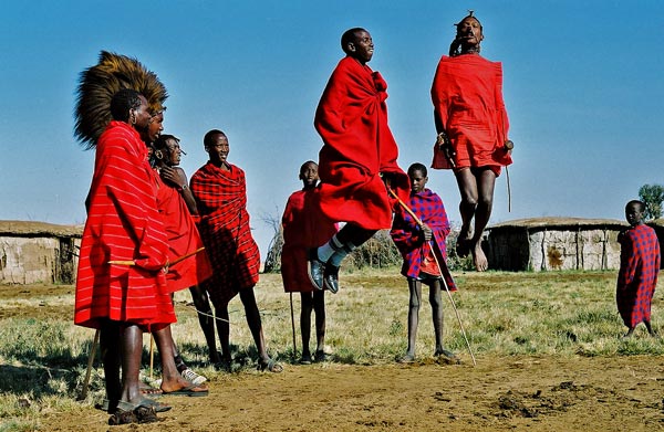 Thổ dân Maasai Châu Phi đòi bản quyền