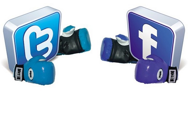 Facebook vs Twitter: đang dạng đấu với tập trung